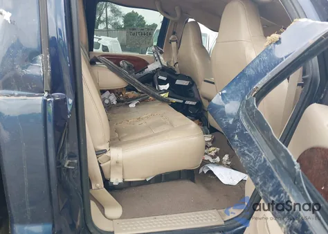 2001 Ford F350 Lariat/Xl/Xlt z USA, uszkodzony, nr VIN 1FTSW31F01EA89231